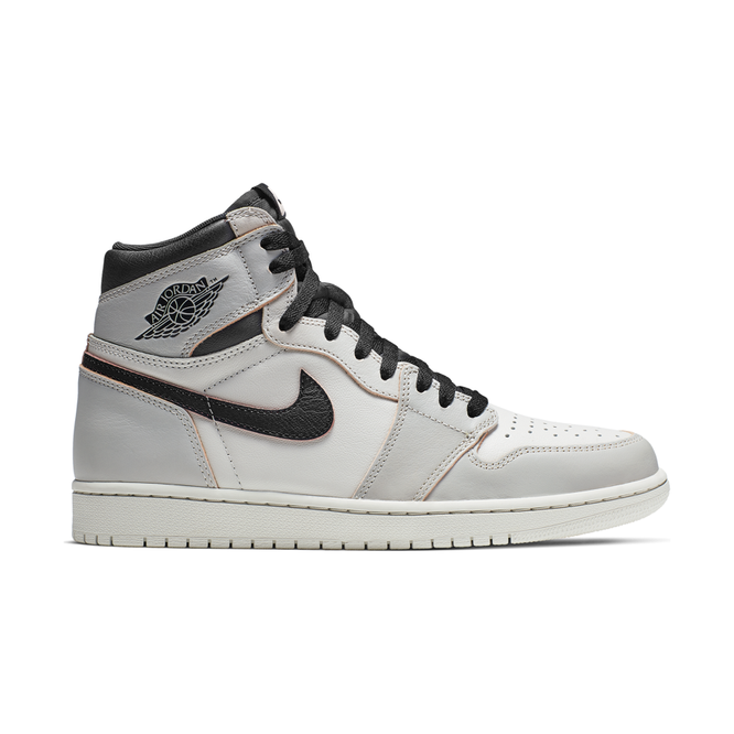 jordan 1 og defiant light bone