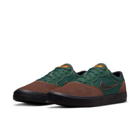 Nike SB Chron 2 Light Chocolate Black Noble Green