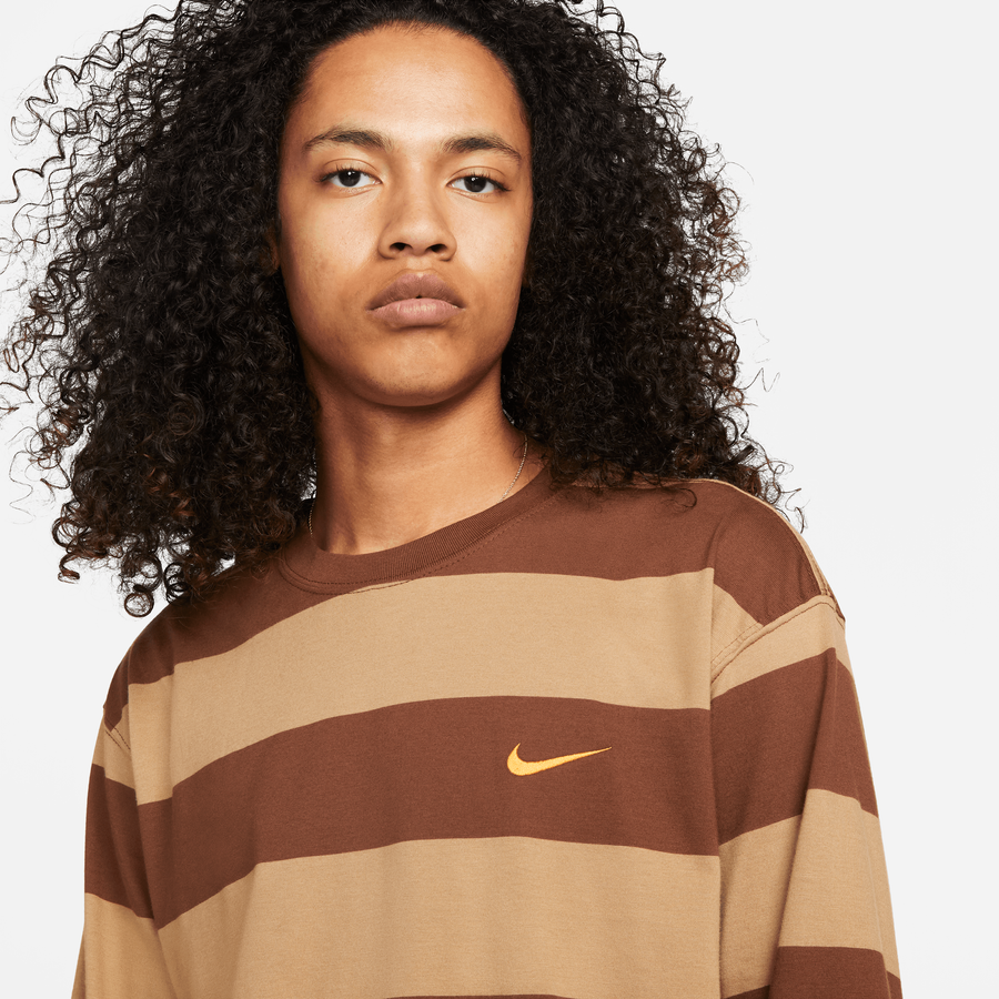 Nike sb sleeve stripe best sale