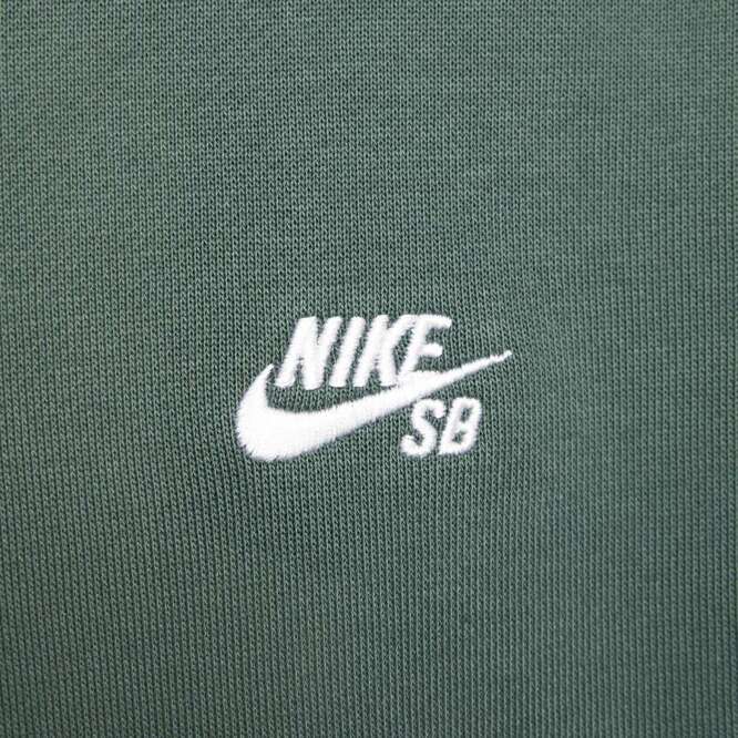 Nike SB Essential Skate Logo Hoodie (Vintage Green / White)