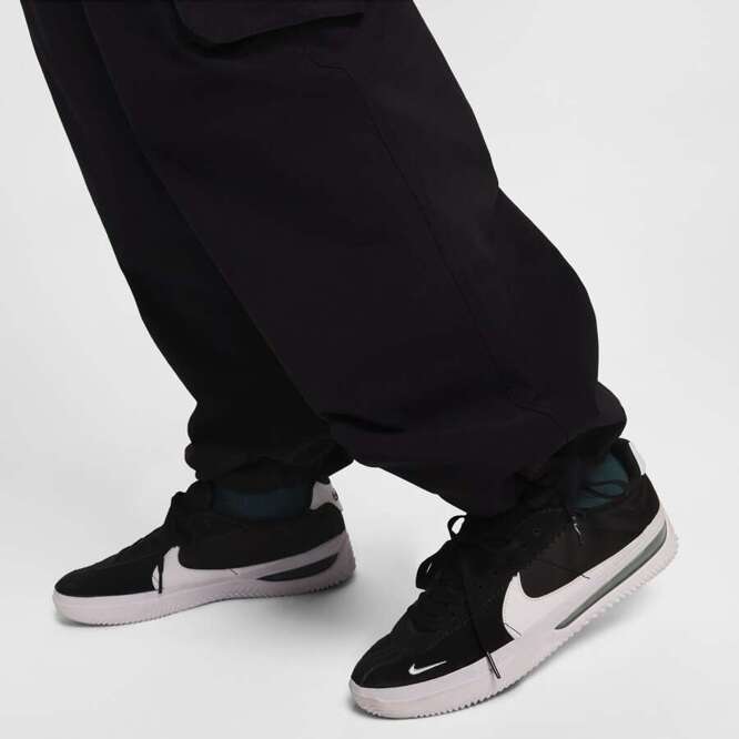 Nike SB Kearny Cargo Pants (Black / White)