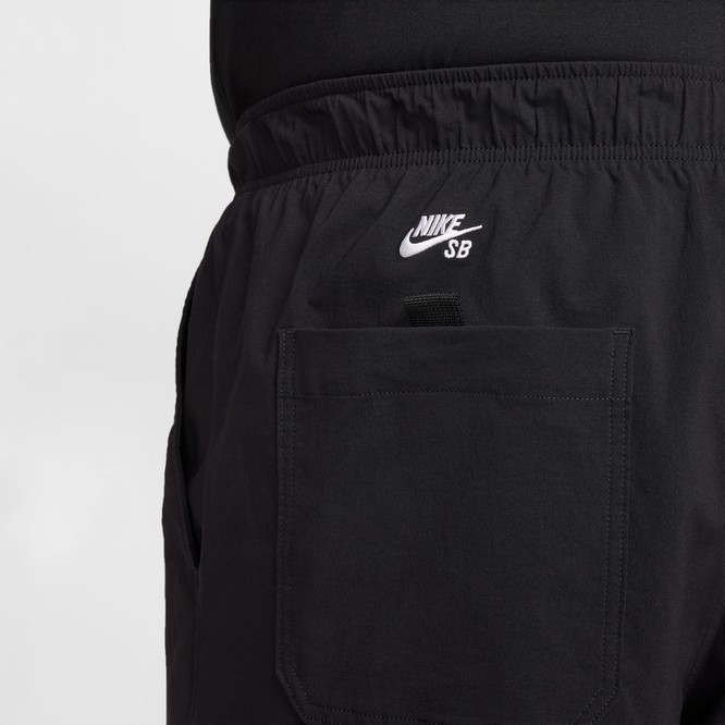 Nike SB Kearny Cargo Pants (Black / White)