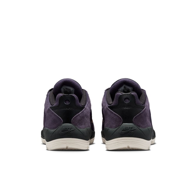 Nike SB Vertebrae (Dark Raisin / University Gold / Black)