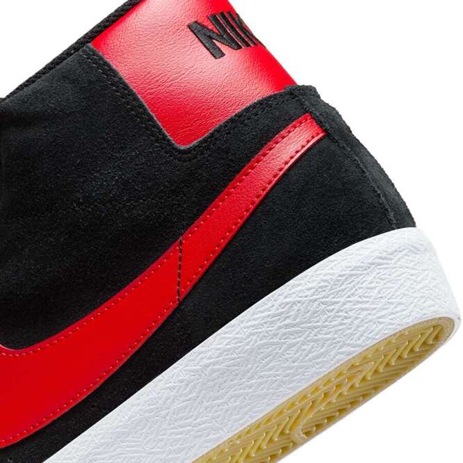 Nike SB Zoom Blazer Mid (Black / University Red / Black / White)