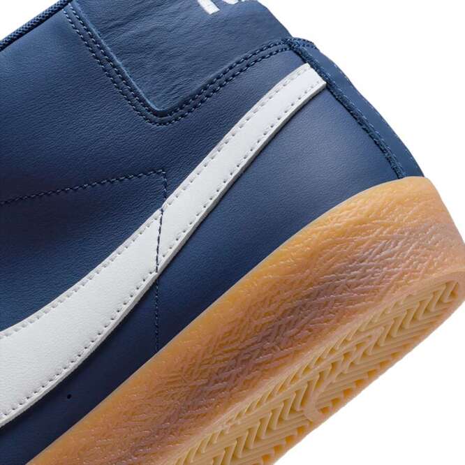 Nike SB Zoom Blazer Mid ISO (Navy / White / Navy / Gum Light Brown)