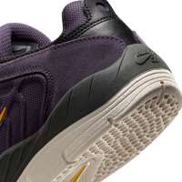 Nike SB Vertebrae (Dark Raisin / University Gold / Black)