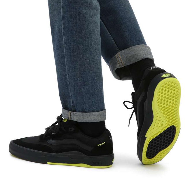 Vans Wayvee (Black/Sulfur)