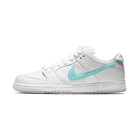 NIKE SB X DIAMOND ZOOM DUNK LOW PRO OG QS SHOES (White / Chrome / Tropical)