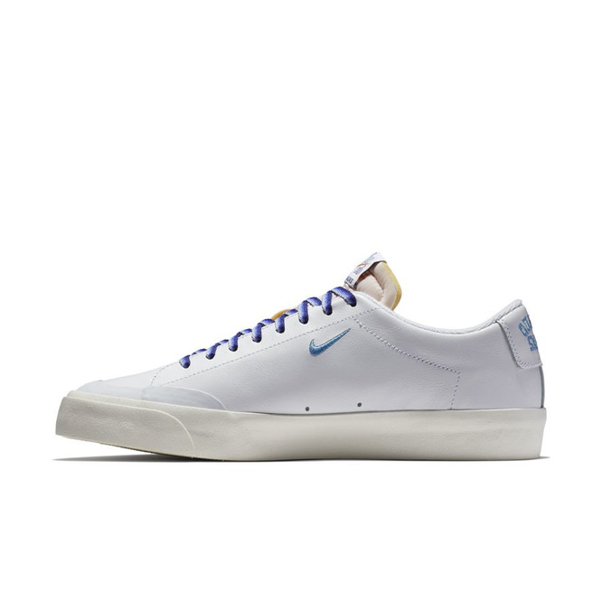 Buty Nike SB Zoom Blazer Low XT x Quartersnacks (White / University Blue)