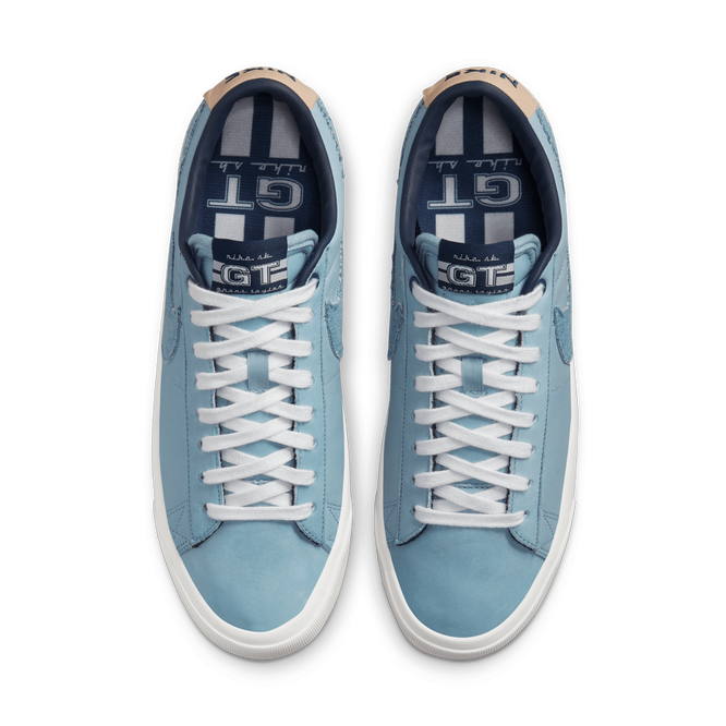 Nike SB Zoom Blazer Low Pro GT Premium (Summit White / Midnight Navy)