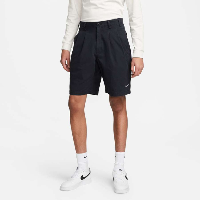 Nike Life Pleated Chino Shorts (Black/White)