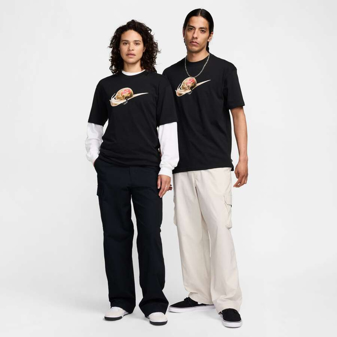 Nike SB Republique Max90 Skate Tee (Black)