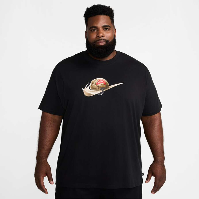 Nike SB Republique Max90 Skate Tee (Black)