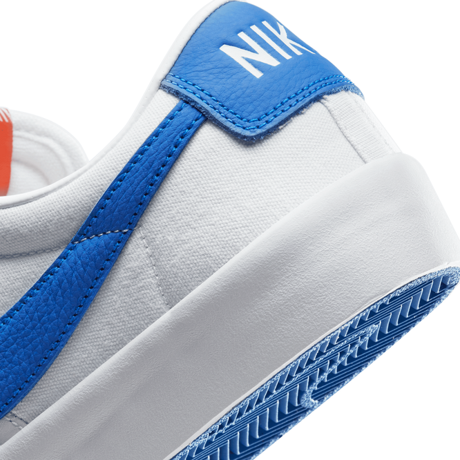 Nike SB Zoom Blazer Low Pro GT ISO (White / Varsity Royal)