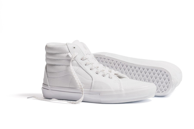 Vans x Lovenskate Skate SK8-Hi (White / White)