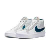 Nike SB Zoom Blazer Mid EK (Summit White / Nightshade / White)