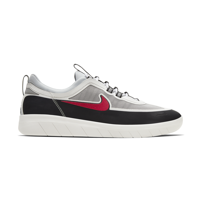 Nike SB Nyjah Free 2.0 (Black / Sport Red / Metallic Silver)