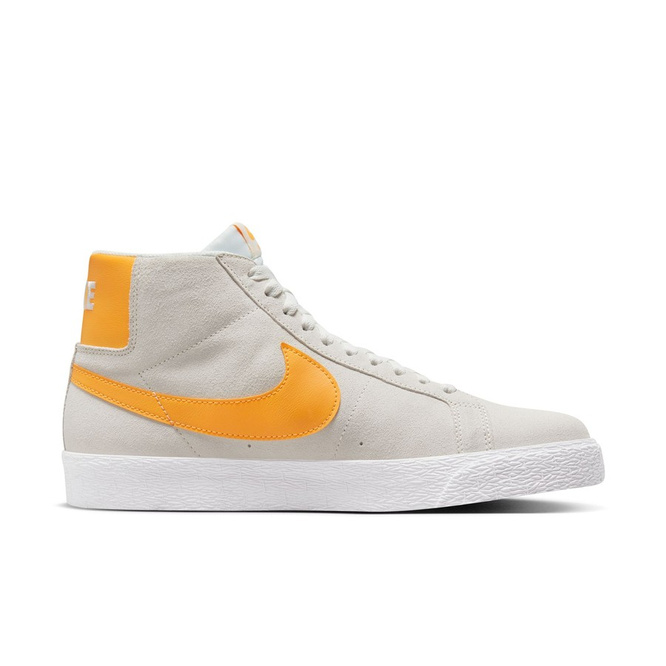 Nike SB Zoom Blazer Mid (Summit White / Laser Orange)