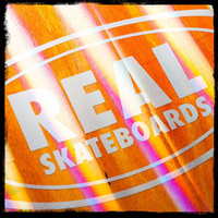 DECK REAL BUSENITZ HOLOGRAPHIC OVAL 8.18" x 31.85"