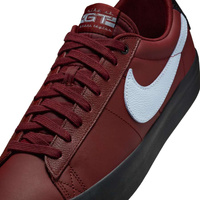 Nike SB Blazer Low Pro GT (Dark Team Red / Light Armory Blue)