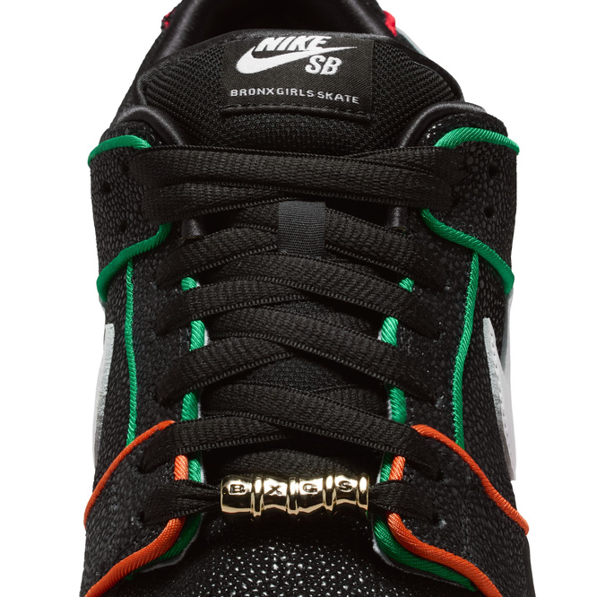 Nike SB x Bronx Girls Skate Dunk Low Pro (Black / White / Challenge Red / Total Orange)