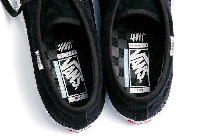 VANS Chukka Pro Danny Wainwright (Black / True White)