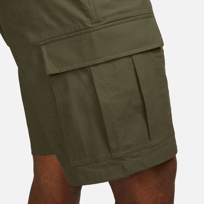 Nike SB Kearny Cargo Skate Shorts (Medium Olive)