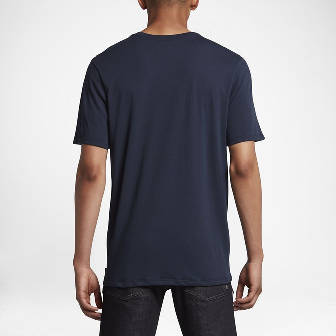 Nike SB Logo T-Shirt (Obsidian / Tour Yellow)