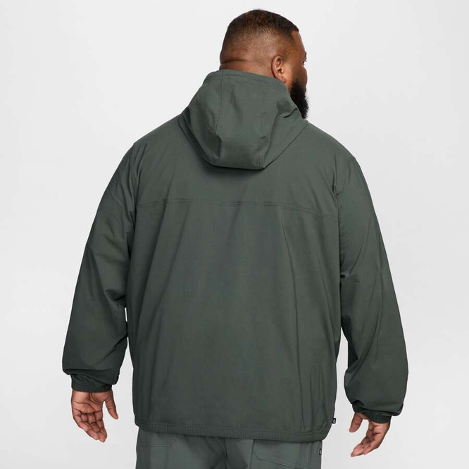 Nike SB Essential Anorak Jacket (Vintage Green / Oil Green)