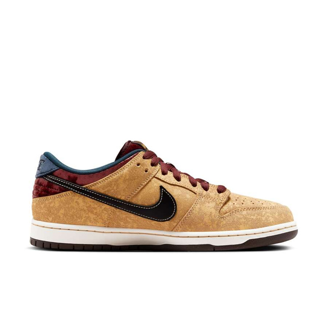 Nike SB Dunk Low Pro (Celestial Gold / Black / Dark Team Red)