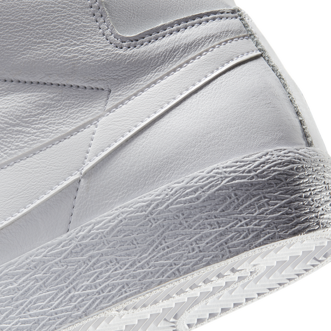 Nike SB Zoom Blazer Mid (White / White)