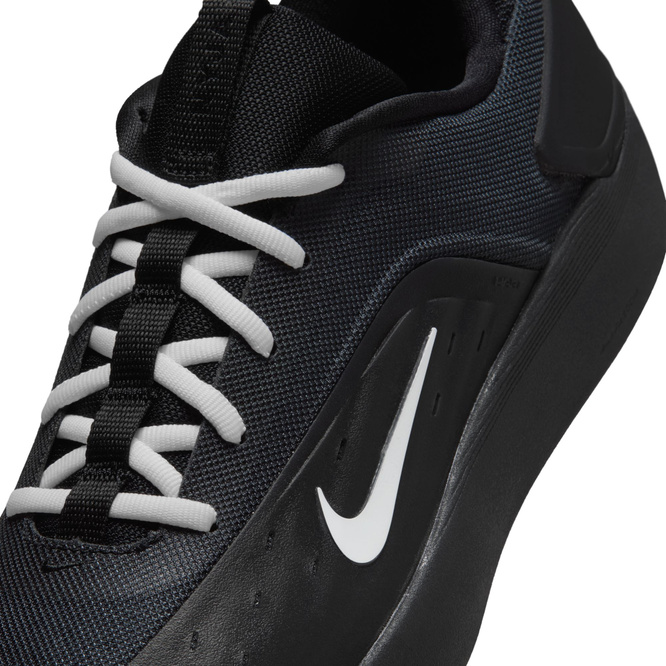 Nike SB Zoom Nyjah 4 (Black / White / Black / White)