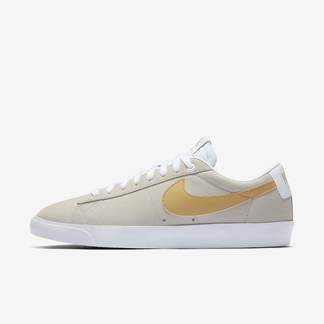 Nike SB Zoom Blazer Low GT (White / Club Gold / Light Thistle)