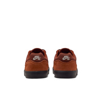 Nike SB Malor (Cinnamon / Light Bone / Dark Russet / Black)