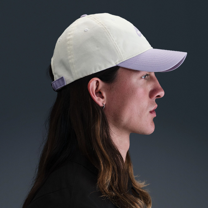 Nike SB Club Cap (Sail / Hydrangeas)