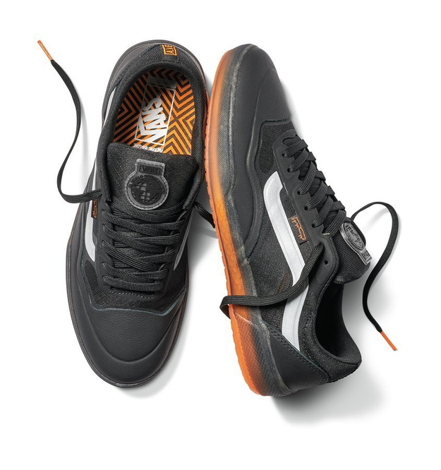 VANS x Fucking Awesome AVE Pro LTD (Black / Reflective)