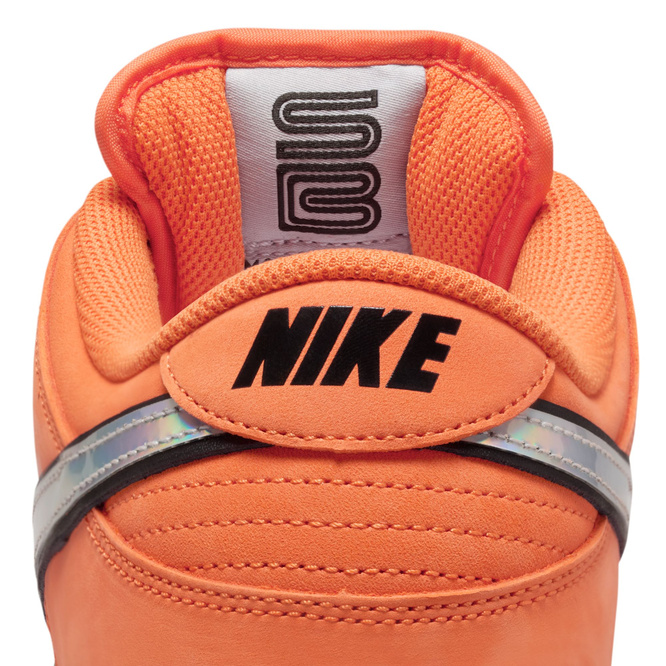 Nike SB Dunk Low Pro (Safety Orange / Wolf Grey / Baroque Brown)