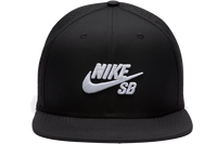 NIKE SB PERFORMANCE TRUCKER HAT Black / White