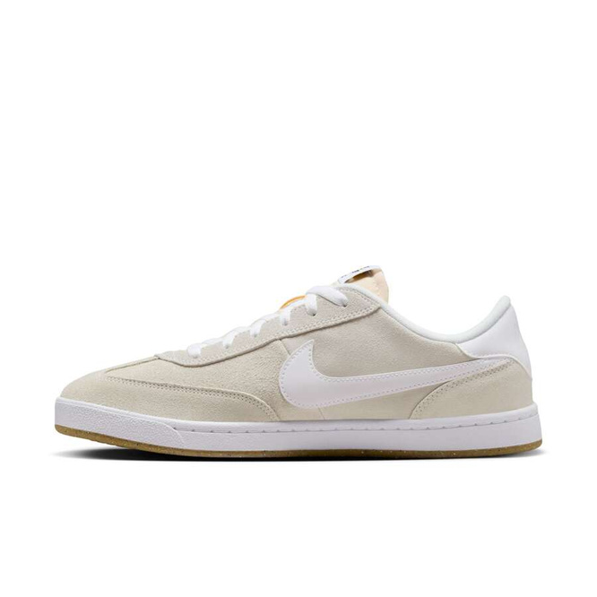 Nike SB FC Classic (Summit White / Summit White / White)