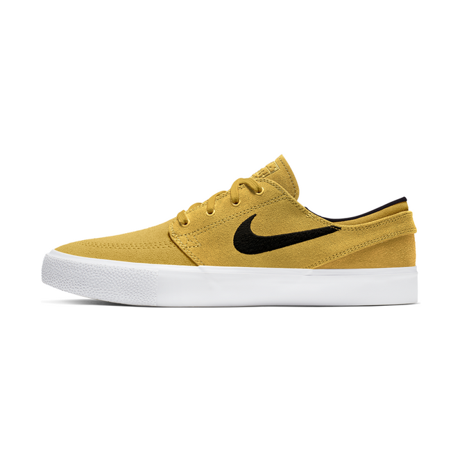 Nike SB Zoom Janoski RM shoes (Solar Flare / Black)