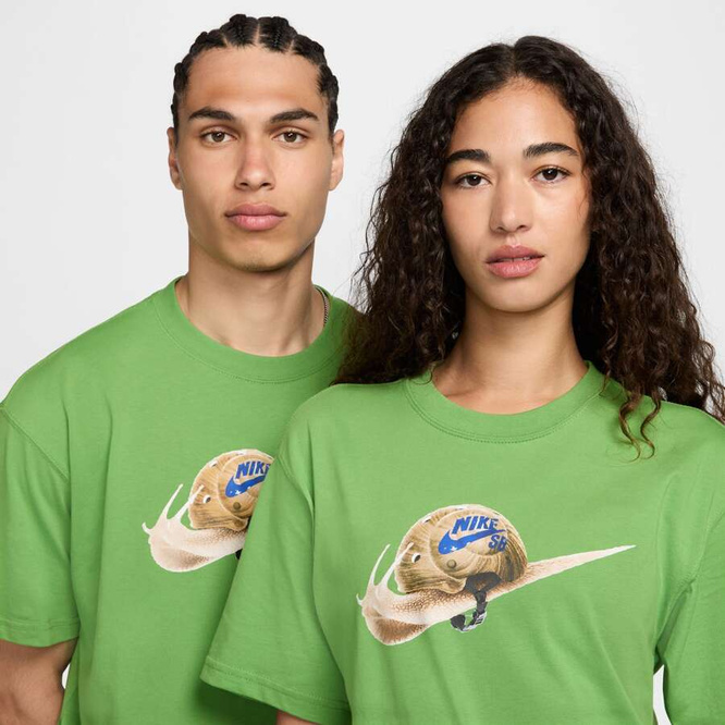 Nike SB Republique Max90 Skate Tee (Chlorophyll)