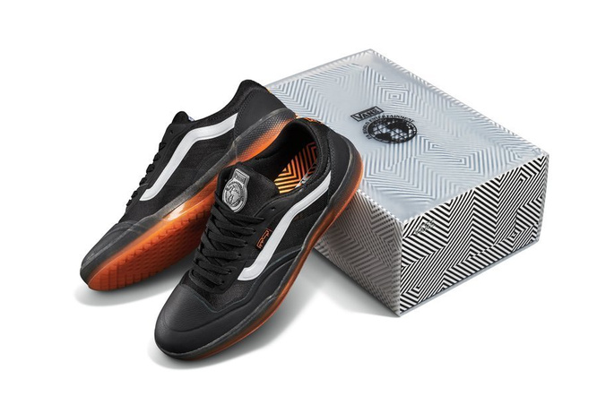 VANS x Fucking Awesome AVE Pro LTD (Black / Reflective)