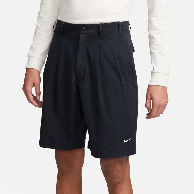 Nike Life Pleated Chino Shorts (Black/White)