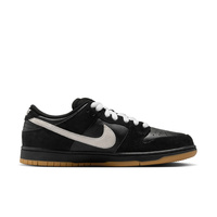 Nike SB Dunk Low Pro (Black / White / Black / Gum Light Brown)