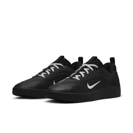 Nike SB Zoom Nyjah 4 (Black / White / Black / White)