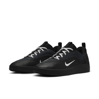 Nike SB Zoom Nyjah 4 (Black / White / Black / White)