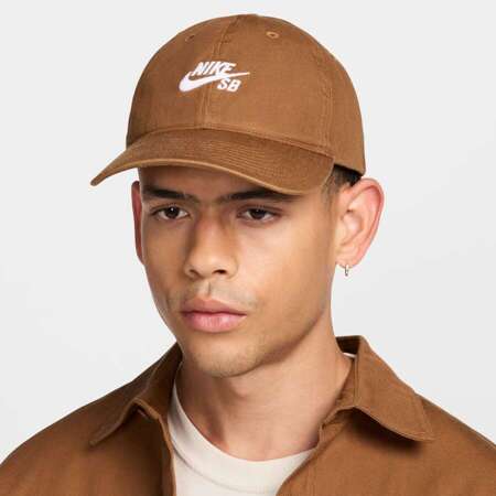 Nike SB Club Cap (Light British Tan / White)