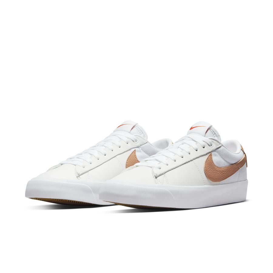 Nike SB Zoom Blazer Low Pro GT ISO (White / Light Cognac