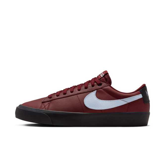 Nike SB Blazer Low Pro GT (Dark Team Red / Light Armory Blue)