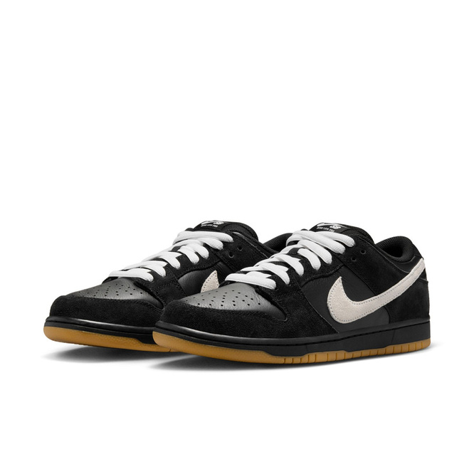 Nike SB Dunk Low Pro (Black / White / Black / Gum Light Brown)